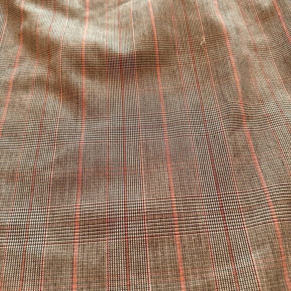 Heritage 1981 Men’s 34 Gray and Red Plaid 13” shorts - Picture 5 of 8